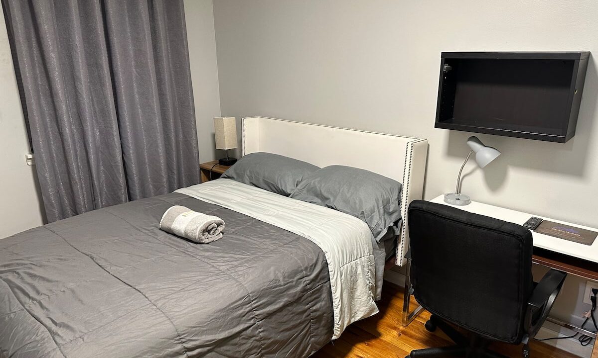 3e9db8b4-c831-40d0-8a76-e09a8f5cc1a0