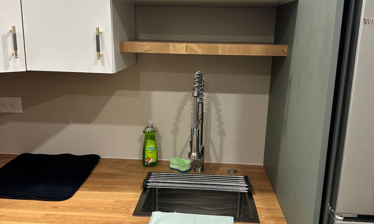 5b36370e-fb29-4831-8b44-5029ff57a078 (2)