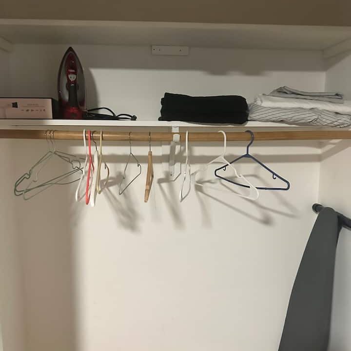 5c3e5afc-1279-4cec-8bdd-ccf3cea3eac0